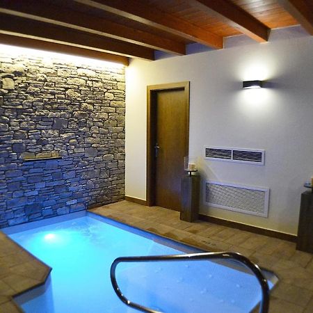 Alba D'Esteve. Casa Rural Espot Eksteriør billede