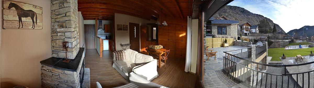 Alba D'Esteve. Casa Rural Espot Eksteriør billede