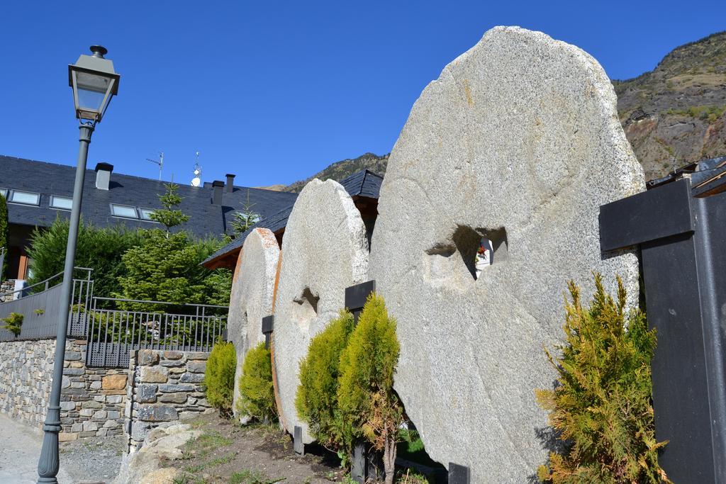 Alba D'Esteve. Casa Rural Espot Eksteriør billede