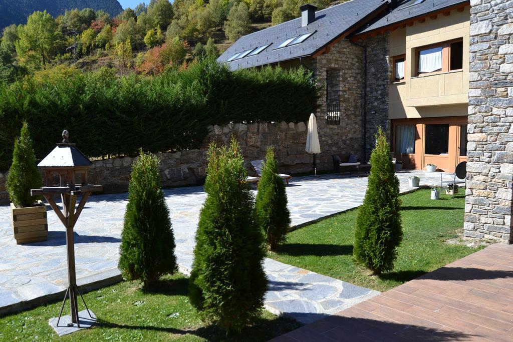 Alba D'Esteve. Casa Rural Espot Eksteriør billede